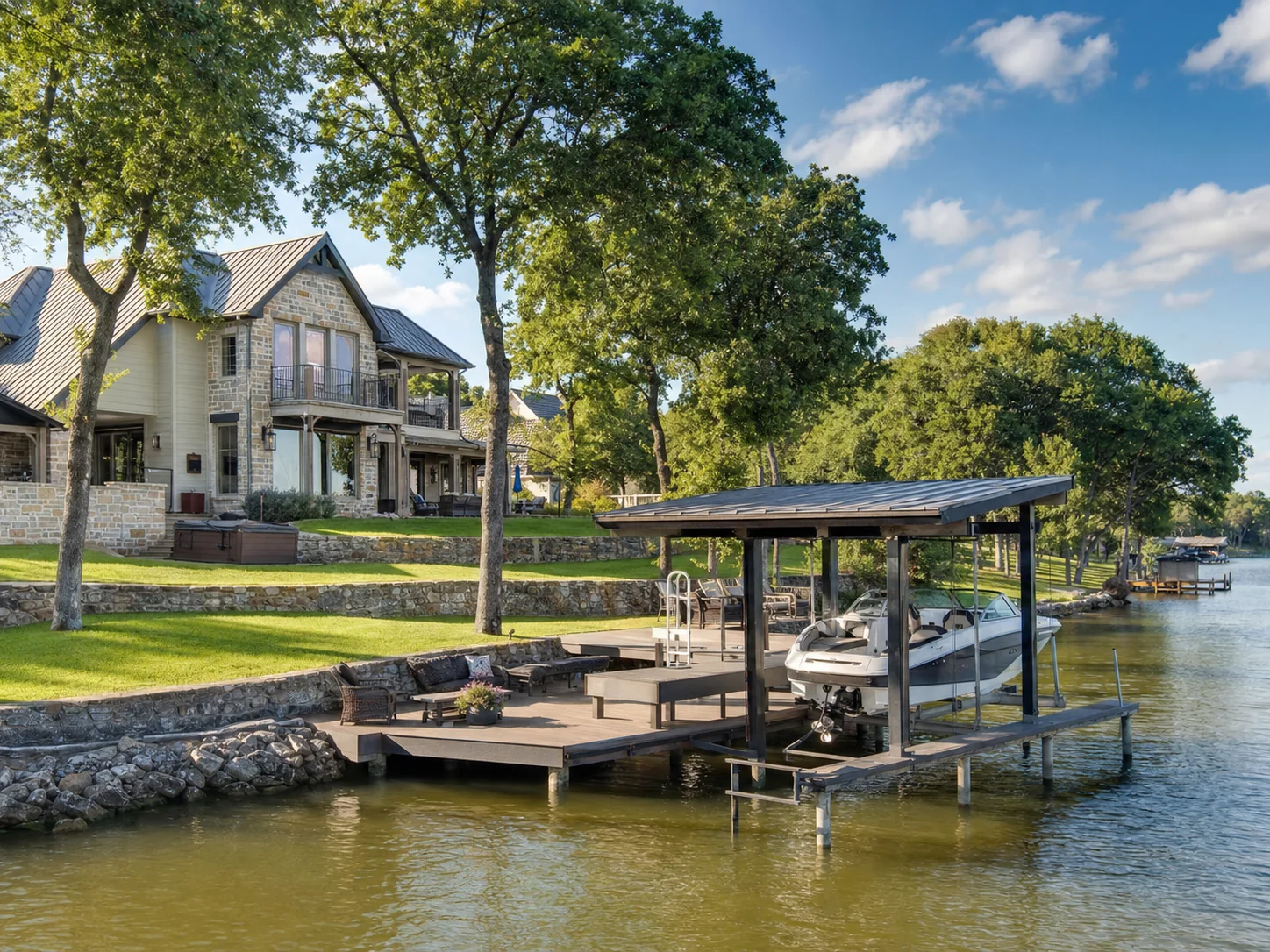 Lakefront home with a private boat dock on Eagle Mountain Lake near Fort Worth, Texas